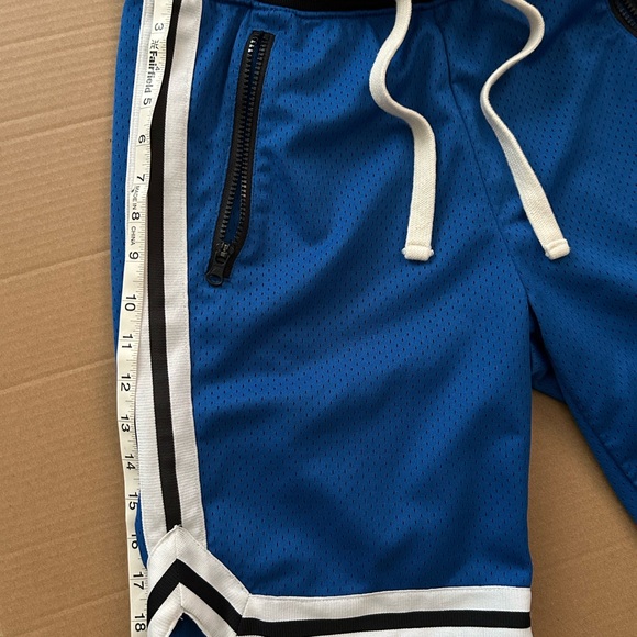 Like new , American Eagle mesh shorts - Picture 6 of 8